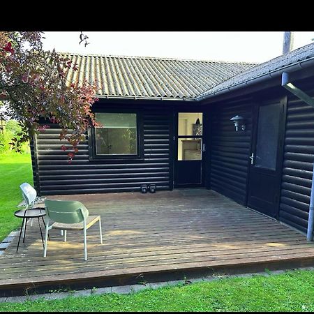 Dejlig Sommerhus 150M Fra Privat Strand Brenderup Екстериор снимка